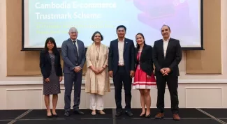 (From L-R): Nearirath Sreng, National E-commerce Law Expert (ADB consultant); Sven Callebaut, International Trade Expert (ADB consultant); CARM CD Jyotsana Varma; Sam Chetra, Director, Legal Affairs Department, Cambodia Ministry of Commerce; Gretchen Aquino, Co-TA Team Leader and Senior Legal Officer, ADB; Danny Burrows, International E-Commerce Law Expert (ADB consultant). 