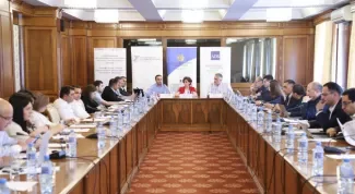 Photo: ADB Principal Counsel Nicholas Moller, Deputy Justice Minister Armenuhi Harutyunyan, and Director Tigran Dadunts of the Center for Legislation Development Foundation leading discussions on the draft insolvency code, at a meeting in 2024